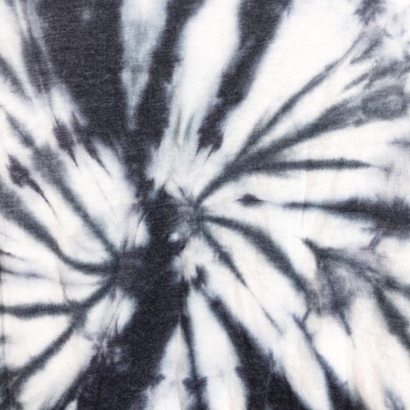🖤🤍 NWT Sage Collective black white tie dye tank - Picture 6 of 6